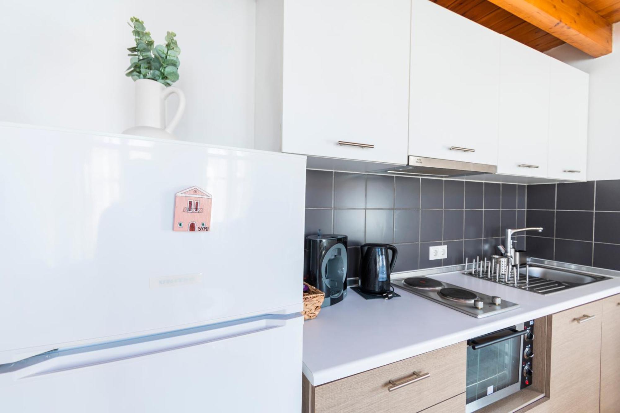 Myrtia Apartment Đảo Sými Ngoại thất bức ảnh